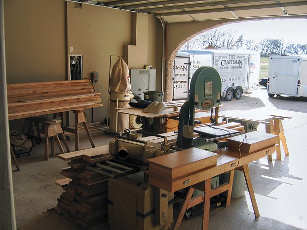 The Craftsman - Fine Homes Fine Woodworking