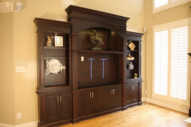 The Craftsman - Fine Homes Fine Woodworking